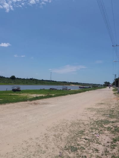 VENDO TERRENO SOBRE EL RIO PARAGUAY 