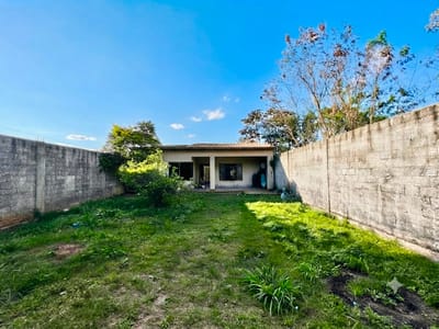 CASA EN VENTA CON POTENCIAL PARA AMPLIAR