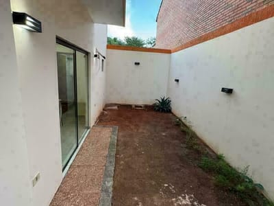 VENDO CASA A ESTRENAR 