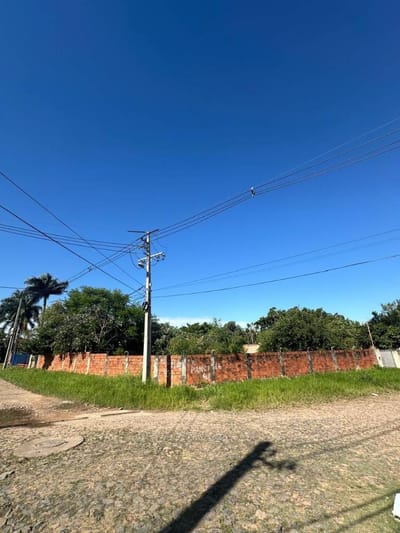 VENDO TERRENO EN ESQUINA A DOS CUADRAS DEL SHOPPING SAN LORENZO