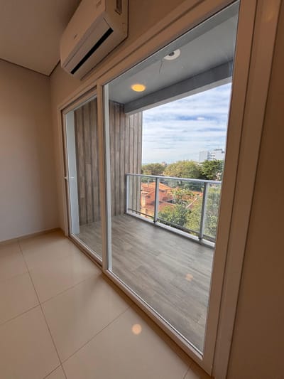 En Venta Departamento de  dormitorios - Barrio Herrera