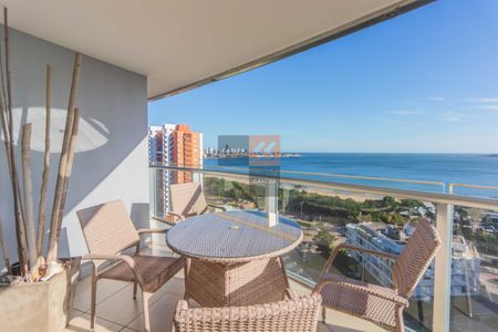 Apartamento en venta de 3 dormitorios Playa Mansa