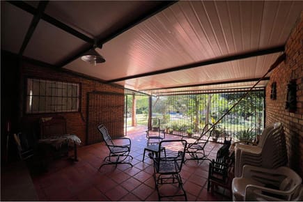 SE VENDE IMPONENTE CASA QUINTA EN NUEVA COLOMBIA
