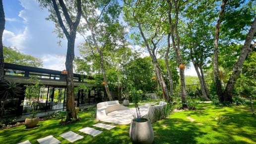 RESIDENCIA DE LUJO, HACIENDA DEL URUBO