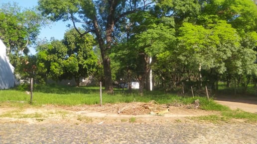VENDO TERRENO EN ESQUINA EN ASUNCIÓN ZONA FÉLIX BOGADO. PERÓN 