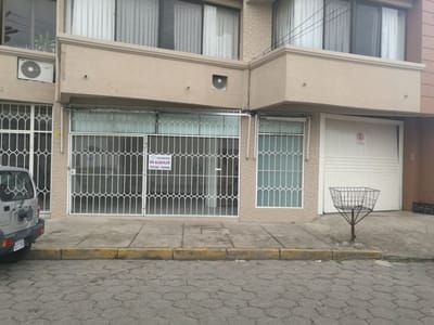 LOCAL EN ALQUILER EN LUGAR ESTRATEGICO