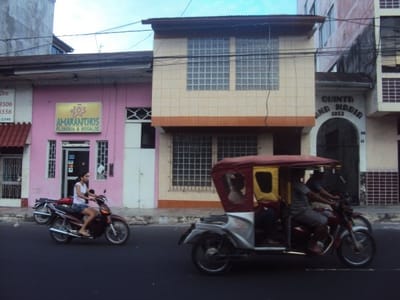Se Vende Casa Ideal Para Negocio U Otros Usos