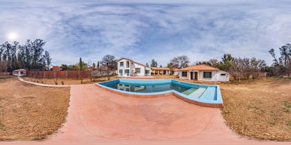 Casa Amoblada Barrio Los Alamos - Tarija