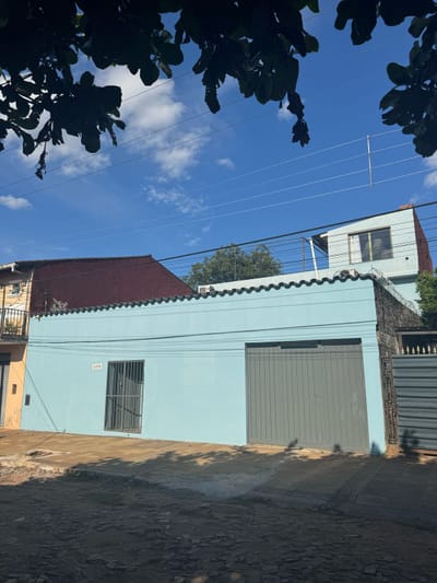 VENDO CASA EN OFERTA EN FDO DE LA MORA Z. SUR