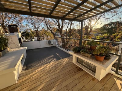 VENTA CASA POCITOS NUEVO 2 DORM - SERVICIO - 2 BAÑOS -  AZOTEA C/ PARRILLERO