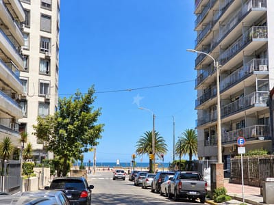 VENTA APTO POCITOS 3 DORM - TERRAZA - GGE
