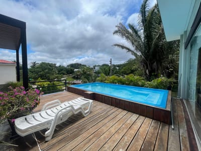 CASA EN VENTA AMOBLADA EN VENTA ZONA URUBO GREEN 