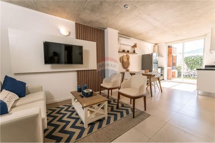 Casa - Venta - Luque, Paraguay