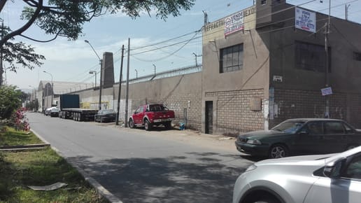 ► Bien ubicado! Local Industrial En Ate Vulcano ,2709 M2 ◄