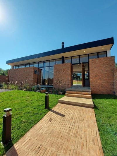 VENDO HERMOSA CASA EN SAN BERNARDINO!