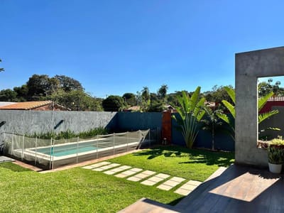 CASA A LA VENTA EN LUQUE