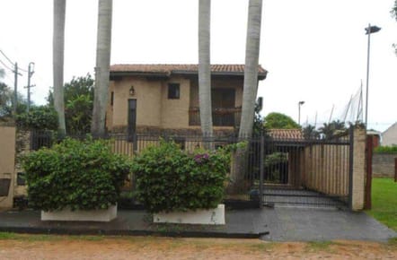 VENDO CASA EN FERNANDO DE LA MORA