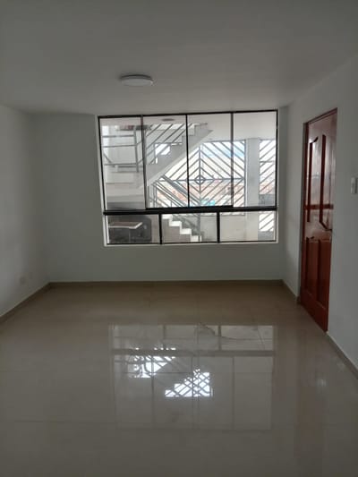 Venta De Lindo Y Espacioso Departamento - Sjm