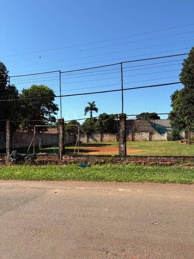 Vendo amplio terreno en San Lorenzo 
