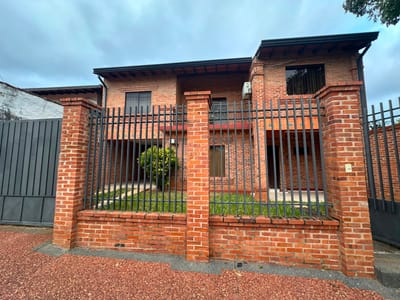 ALQUILO CASA EN LAMBARE