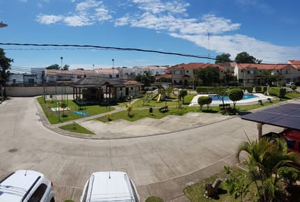 Casa en condominio Hamburgo Norte, en EL REMANSO.