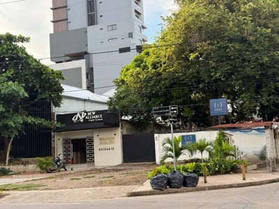 Inmueble en Venta a precio de Terreno (Brigida)