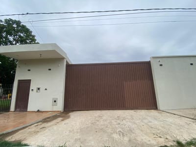 CASA + TERRENO EN ESQUINA – KM 12 DOBLE VIA LA GUARDIA