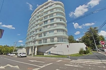 Vendo Departamento De 2 Dormitorios En Barrio Herrera De Asunción!!