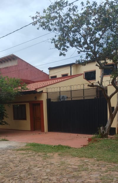 VENDO HERMOSA CASA EN LOMA PYTA