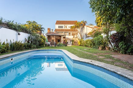 En Venta Residencia - Barrio Las Mercedes 