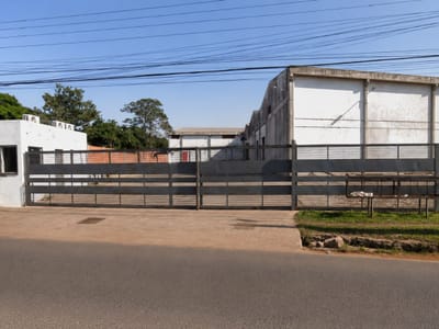 Alquilo tinglado en zona Mariano Roque Alonso