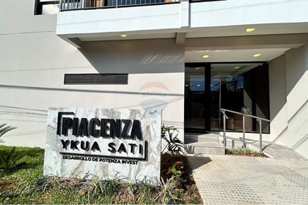 Alquilo departamento en Piacenza – Ycuá Satí