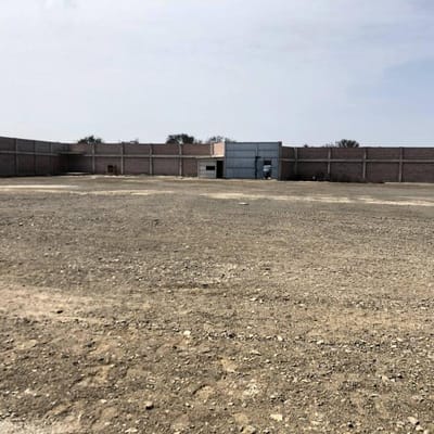 ALQUILO O VENDO EN CHILCA TERRENOS INDUSTRIALES  KM PANAMERICANA SUR