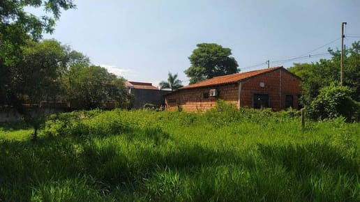 Terreno de 372 m² en 1er Barrio | Luque