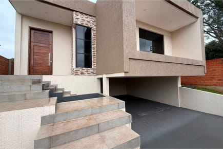 VENTA DE CASA en SANTA MARÍA SANTILLÁN, ENCARNACIÓN, ITAPÚA