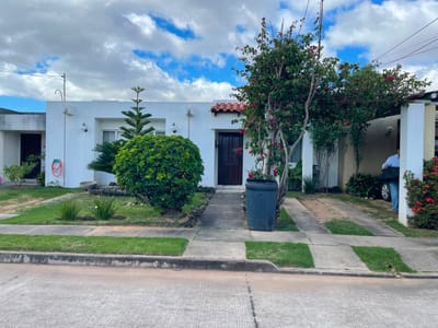 CASA EN VENTA 