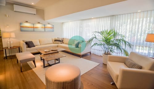 Venta y Alquiler Anual importante Casa 6D Mansa Punta con Piscina climatizada