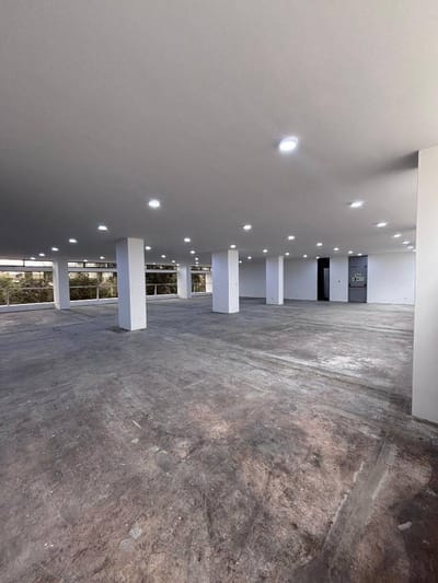 Local Comercial en Venta en Miraflores Frente al Parque Kennedy