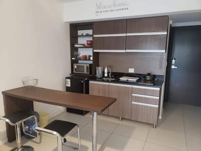EN ALQUILER MONOAMBIENTE AMOBLADO EN COND. SMART
