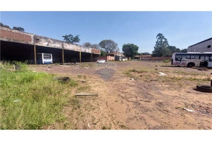 ALQUILO TERRENO DE 4000M2 CON TINGLADO DE 240M2 EN SAN LORENZO   J.A.
