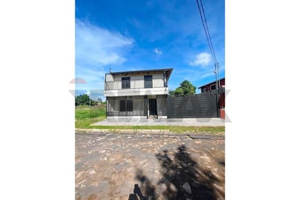 Vendo Casa A Estrenar Limpio Zona Plaza Norte