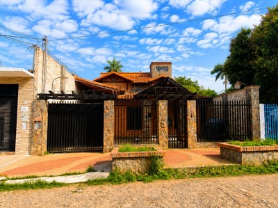 Casa 4 dormitorios ➕ Piscina ideal para tu familia 