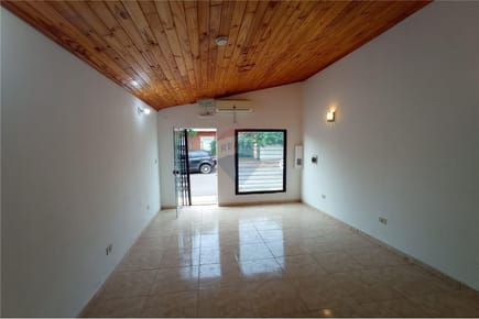 Local Comercial - Alquiler - Recoleta, Paraguay