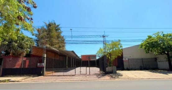 Local Comercial. Deposito oficina Asunción Villa Aurelia Avda. Boggiani Asuncion