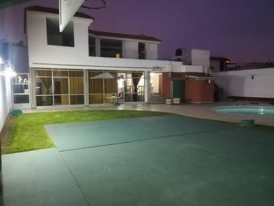 Casa en Venta Urb. Residencial Monterrico La Molina
