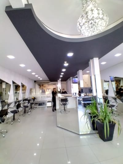 Alquilo Salon Comercial Zona Súper 6 Mburucuya