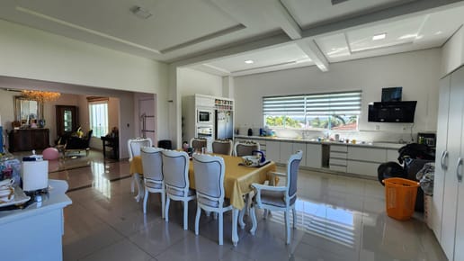 ALQUILO MODERNA RESIDENCIA EN PARANA  COUNTRY CLUB
