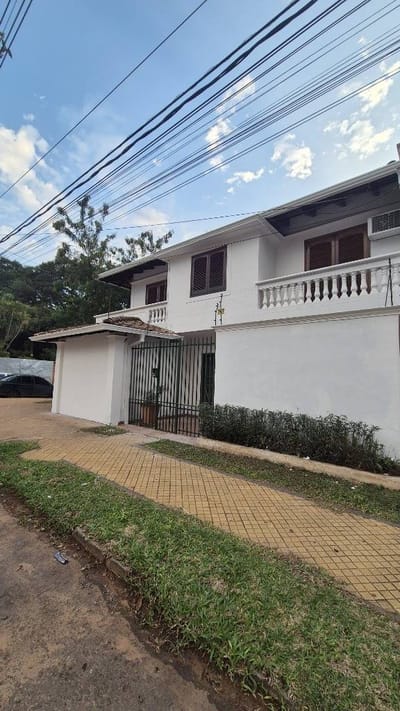 ALQUILO DUPLEX EN ESQUINA - A MEDIA CUADRA DE BOGGIANI