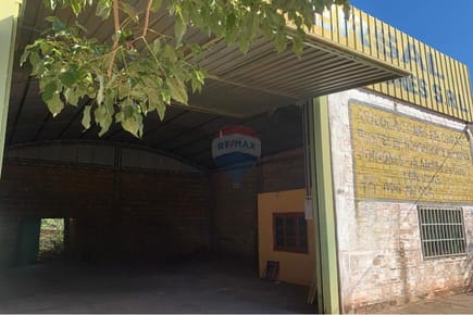Depósito - Alquiler - Ypané