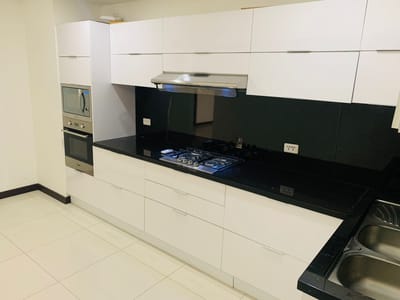 AMPLIO Y LUJOSO DEPARTAMENTO EN ALQUILER AV. LA SALLE 